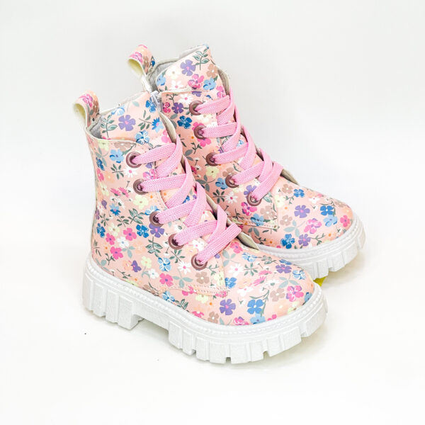بياده طباعة ورد لون روز _ Boots with floral print Rose color