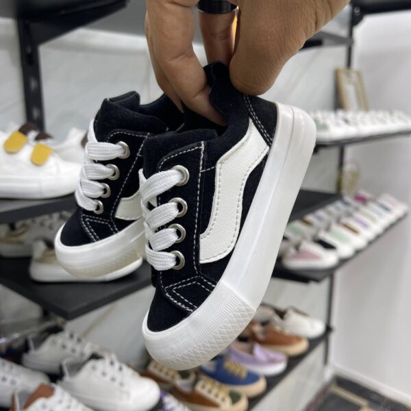 ⁦سنيكر عكاز أسود _ Sneakers Ajaz⁩ - الصورة ⁦4⁩