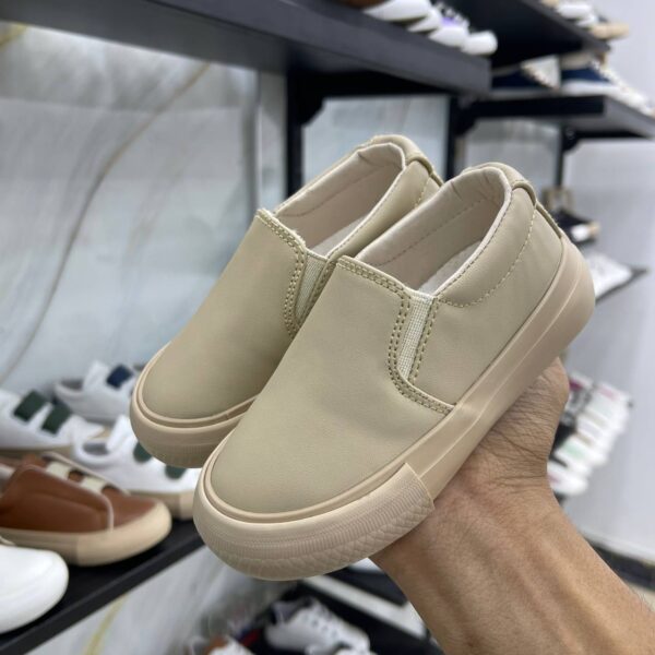 ⁦بانس بيج سادة _ Plain Beige pans⁩ - الصورة ⁦2⁩