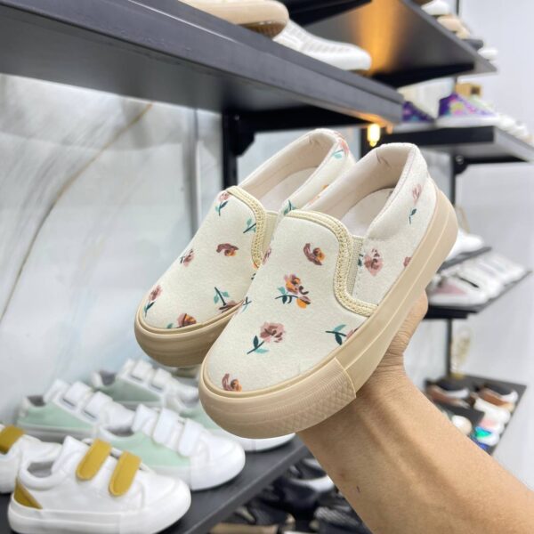 ⁦بانس ورد 401 بيج _ pance print floral⁩ - الصورة ⁦2⁩