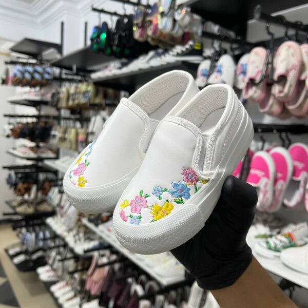 ⁦بانس ورد كود 199 ابيض (جلد) _ Vans Rose⁩ - الصورة ⁦2⁩
