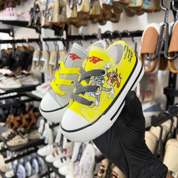 ⁦كوتش توم اند جيري لون أصفر ورمادي _ Sneaker Tom and Jerry⁩ - الصورة ⁦2⁩