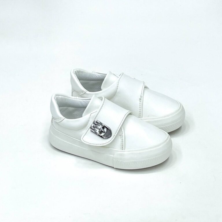 photo_5832658162153098331_y