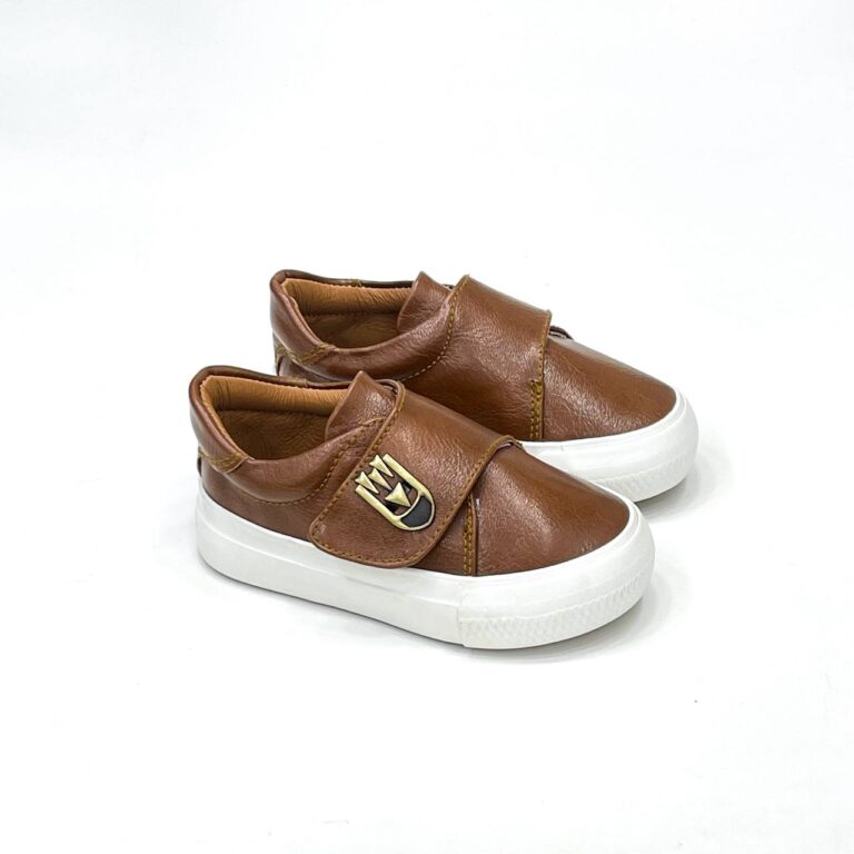 photo_5832658162153098334_y