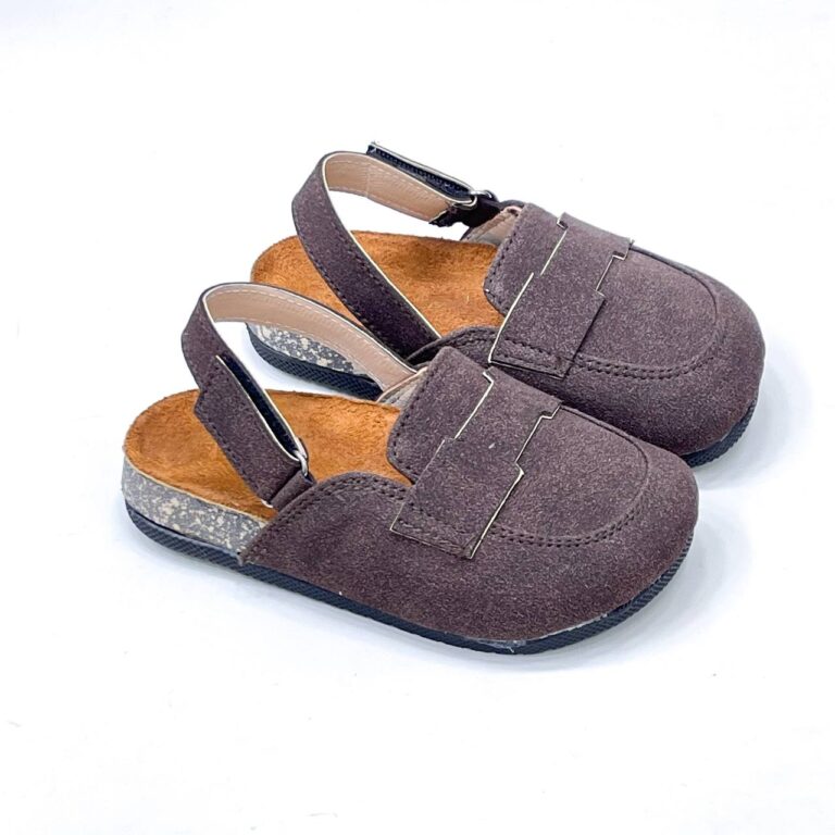 photo_5886611515555646488_y