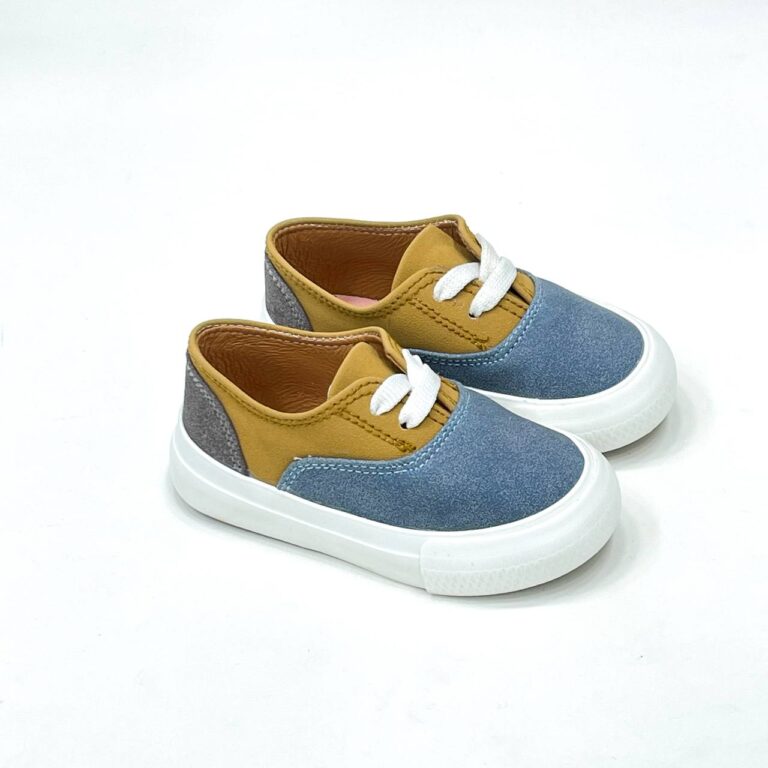 photo_5886611515555646493_y