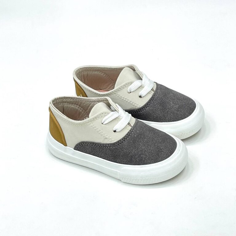 photo_5886611515555646495_y