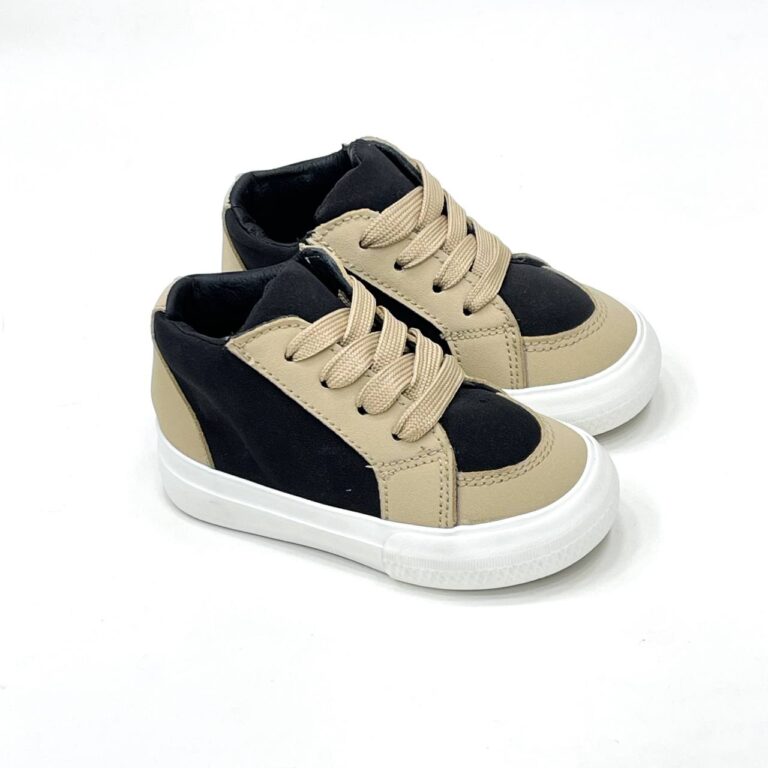 photo_5886611515555646503_y