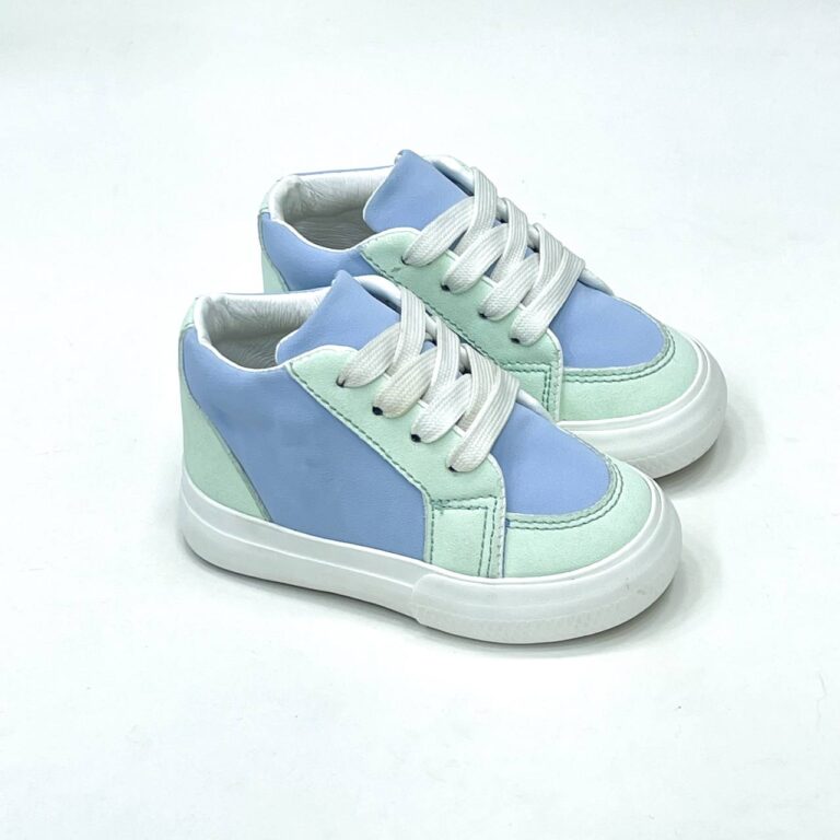 photo_5886611515555646507_y