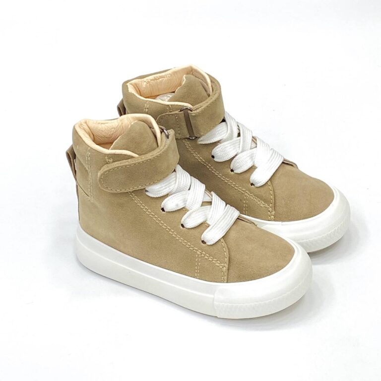 photo_6028417922486701055_y