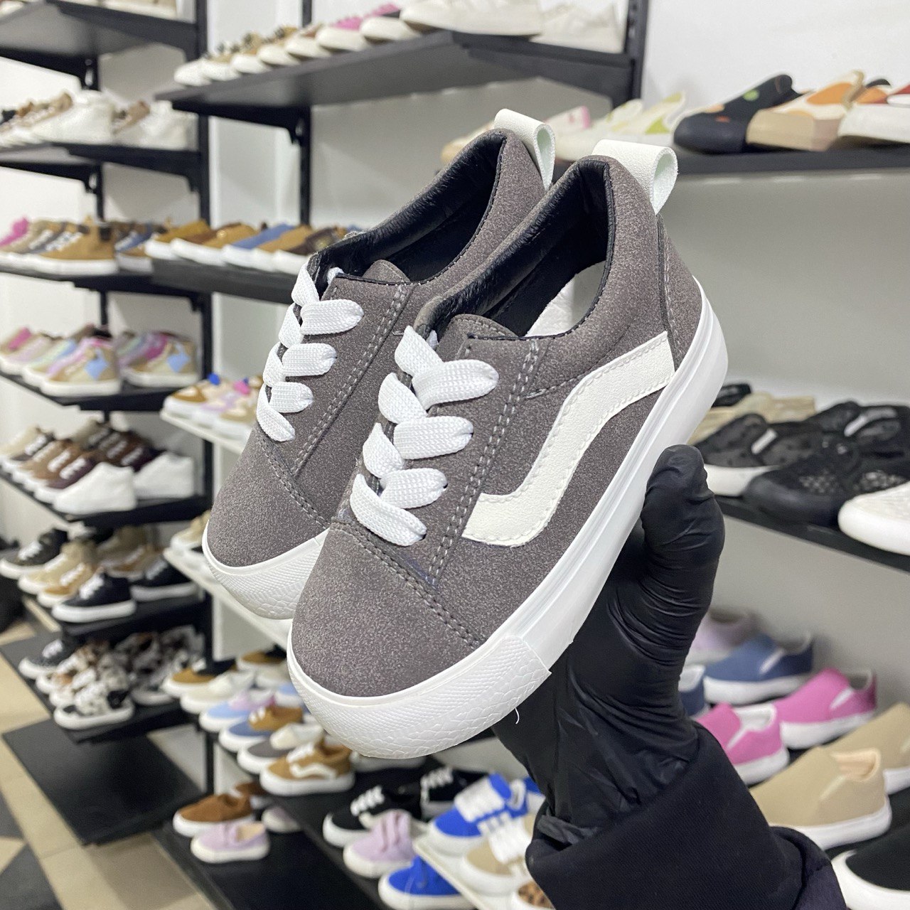 سنيكر HA عكاز (مصنفر) رمادي _ Sneaker Ajaz - الصورة 2