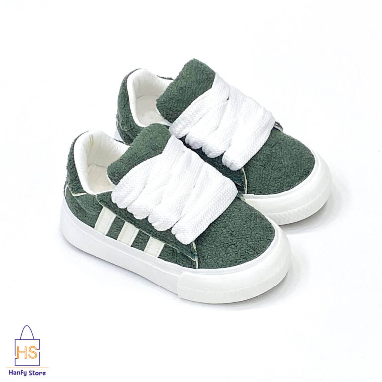 photo_5818976135809797432_y